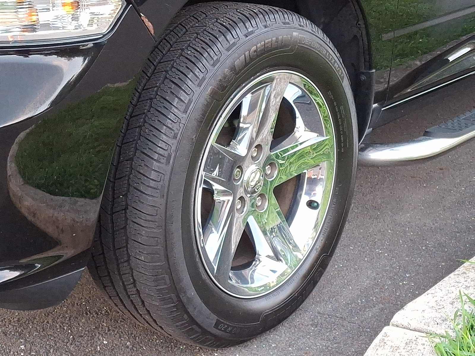Used 2014 RAM 1500 Express AWD/4WD image 10