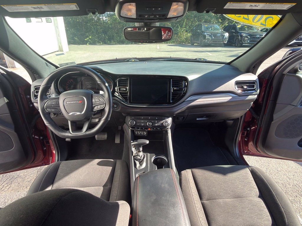 Used 2025 Dodge Durango GT AWD/4WD image 21