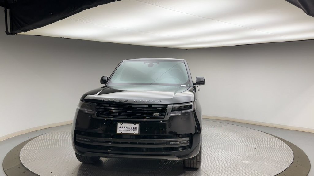 Certified 2025 Land Rover Range Rover SE AWD/4WD image 7