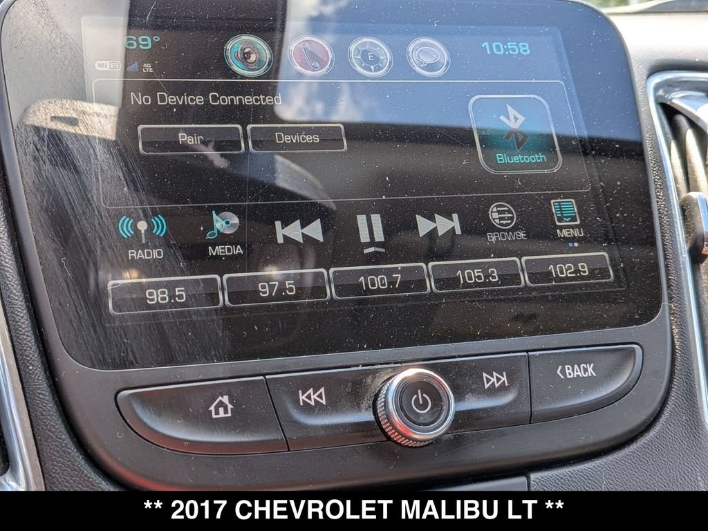 Used 2017 Chevrolet Malibu LT FWD image 21