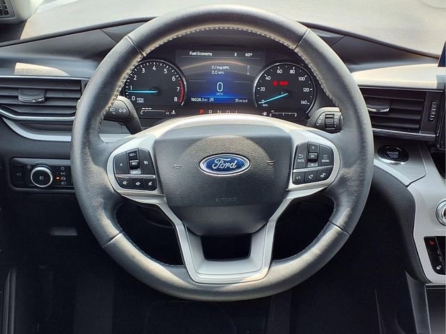 Used 2024 Ford Explorer XLT w/ Equipment Group 202A AWD/4WD image 28