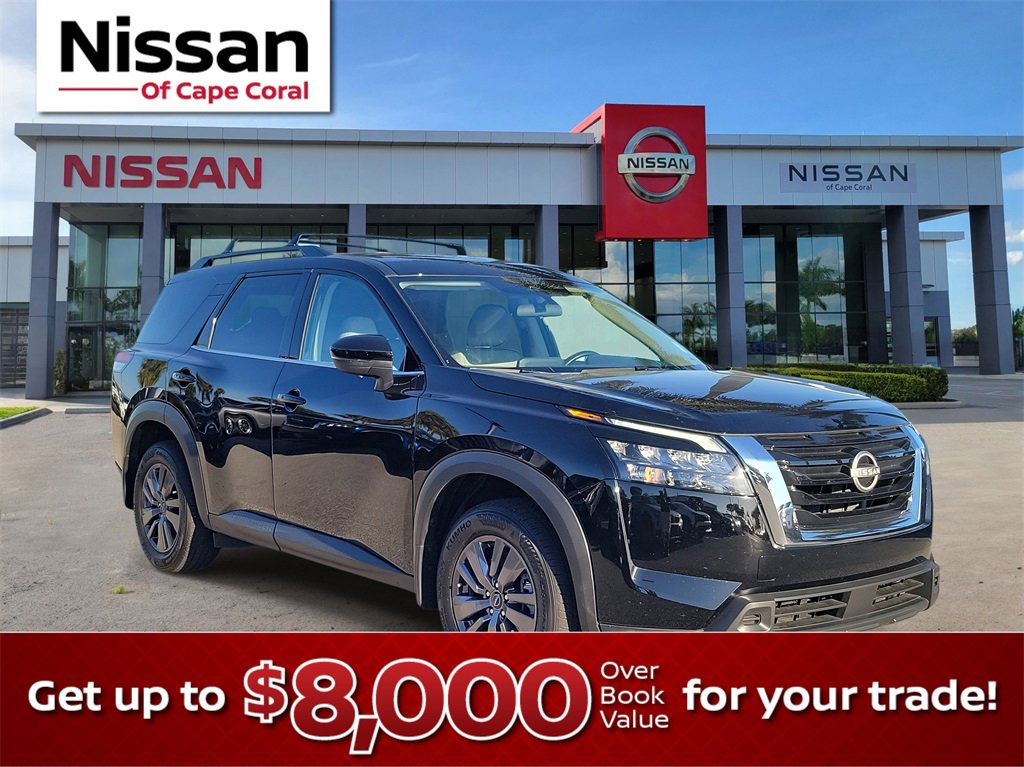 Used 2023 Nissan Pathfinder SV