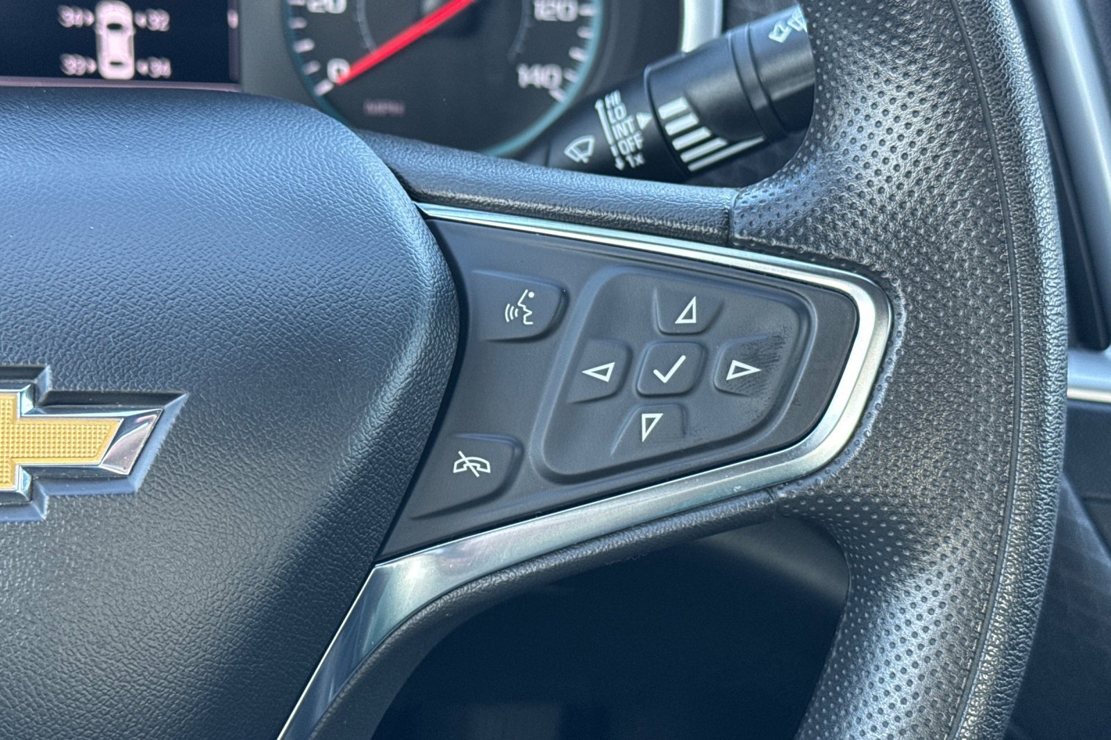 Used 2023 Chevrolet Malibu LT w/ Driver Confidence Package image 39