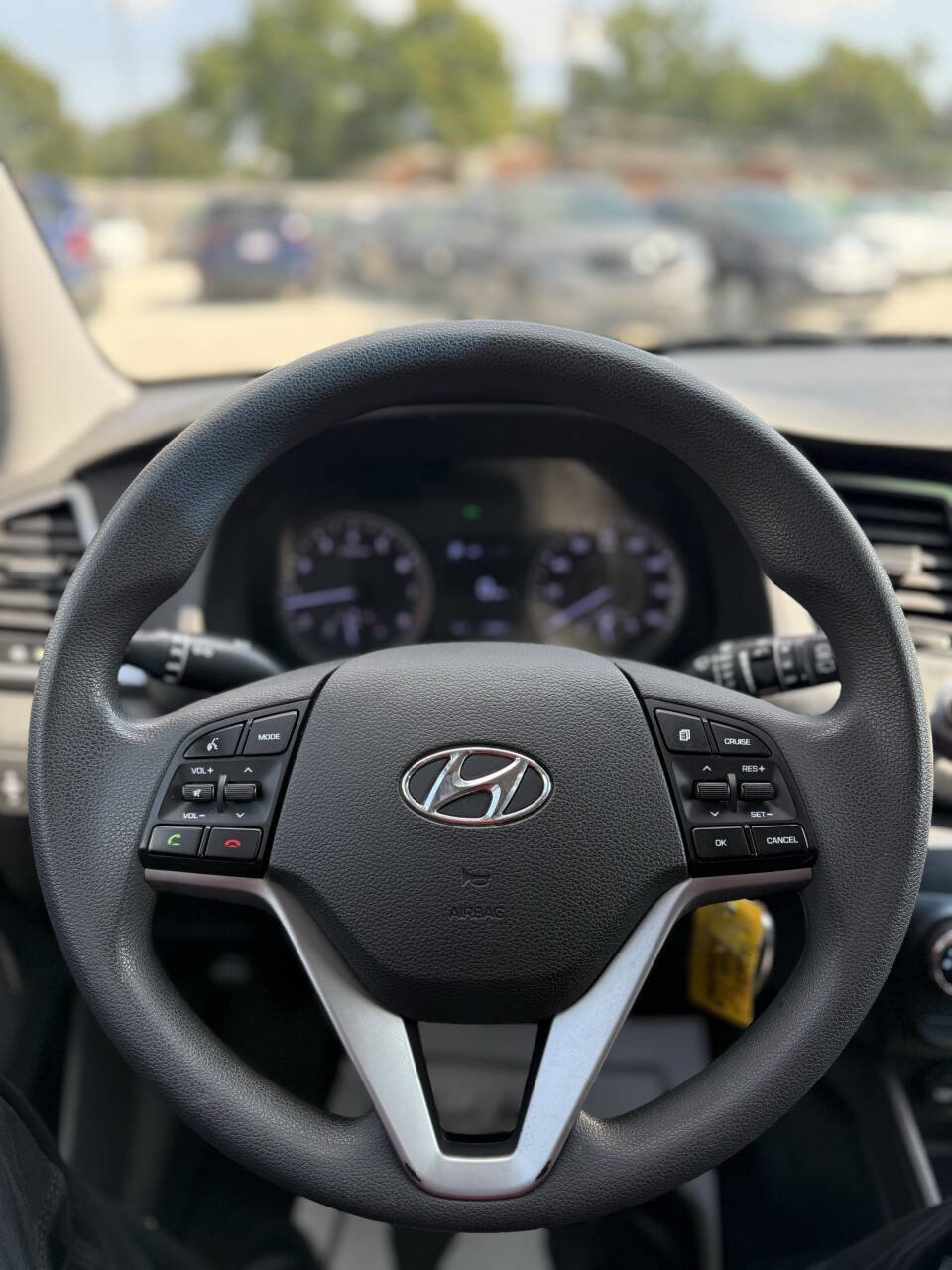 Used 2017 Hyundai Tucson SE image 16