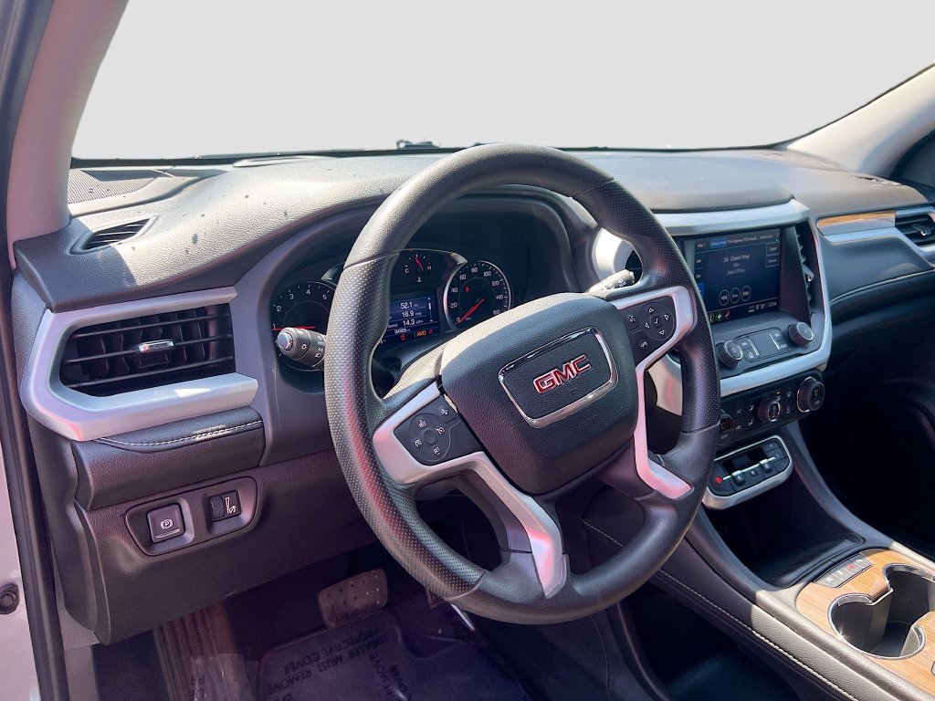 Used 2023 GMC Acadia SLE w/ Driver Convenience Package AWD/4WD image 11
