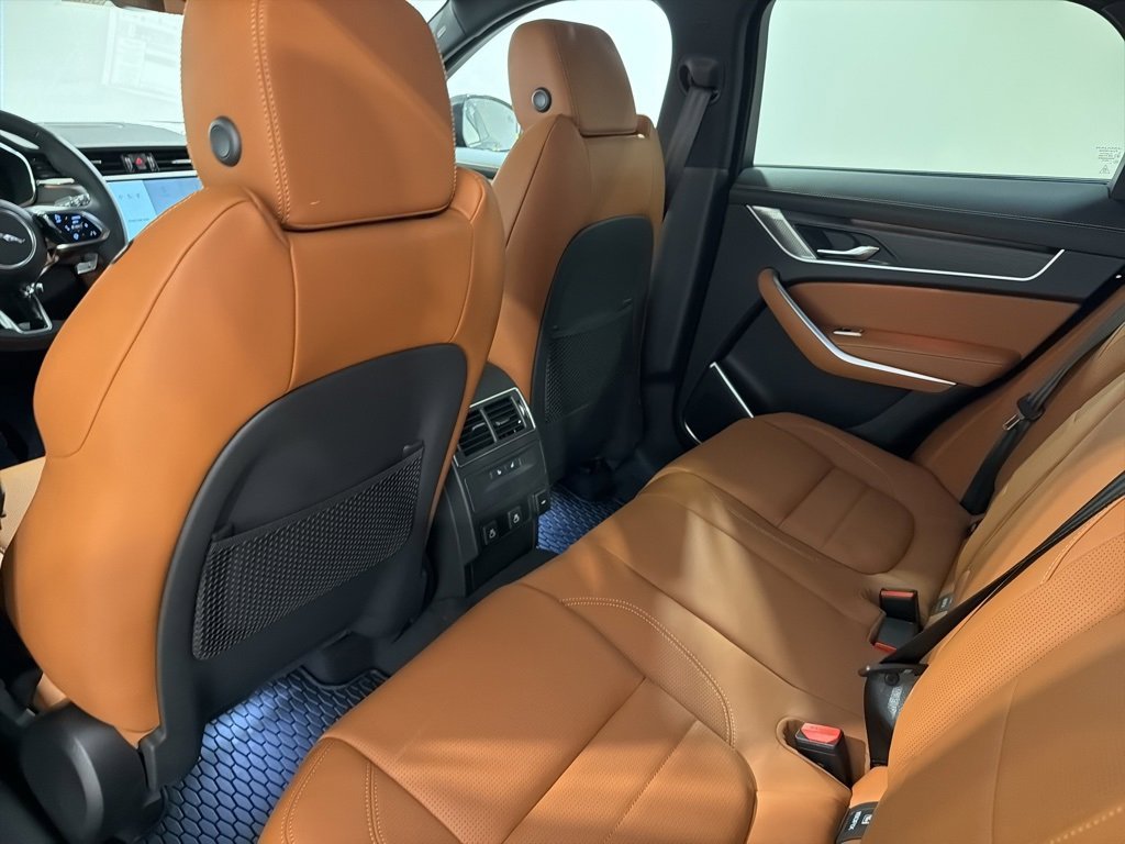 New 2026 Jaguar F-PACE R-Dynamic S image 21