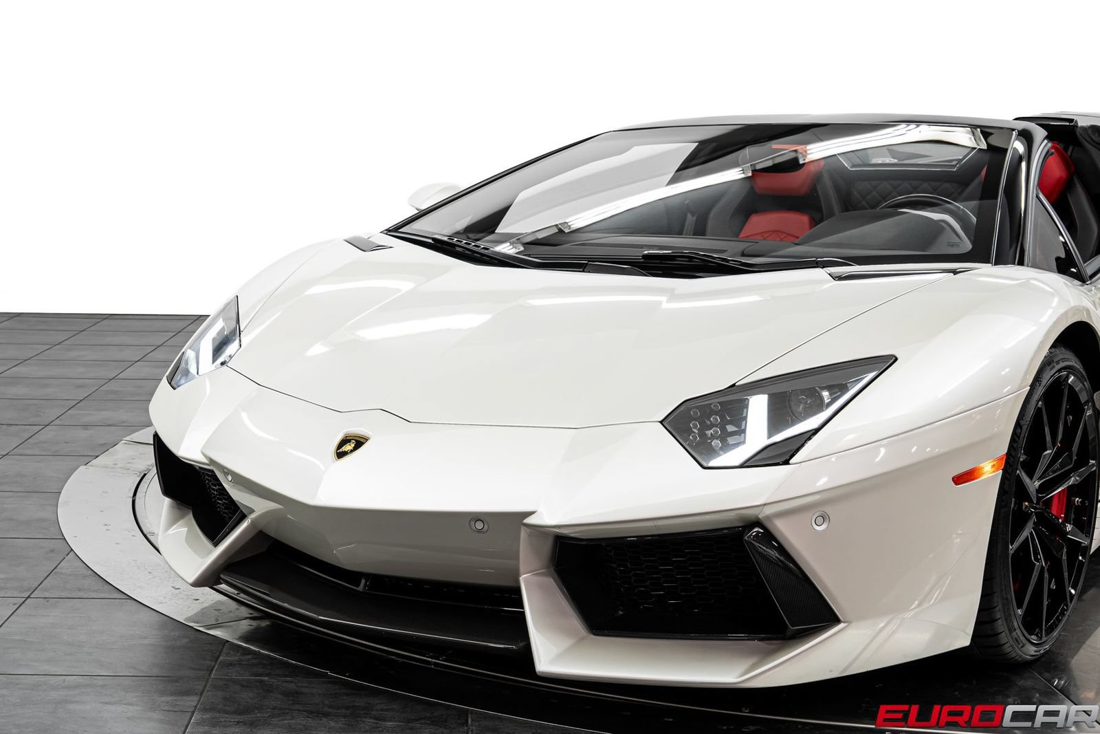 Used 2015 Lamborghini Aventador LP 700-4 AWD/4WD image 18
