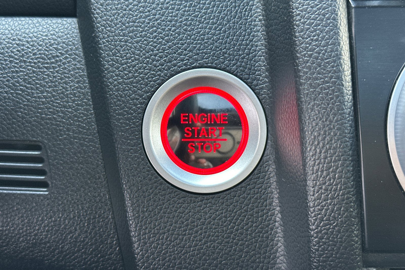 Used 2019 Honda Fit EX image 23