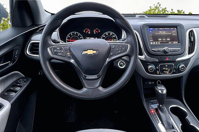 Used 2021 Chevrolet Equinox LS AWD/4WD image 8