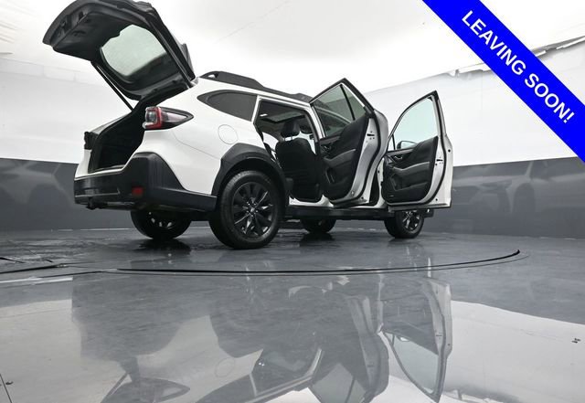 Used 2025 Subaru Outback Onyx Edition XT AWD/4WD image 37