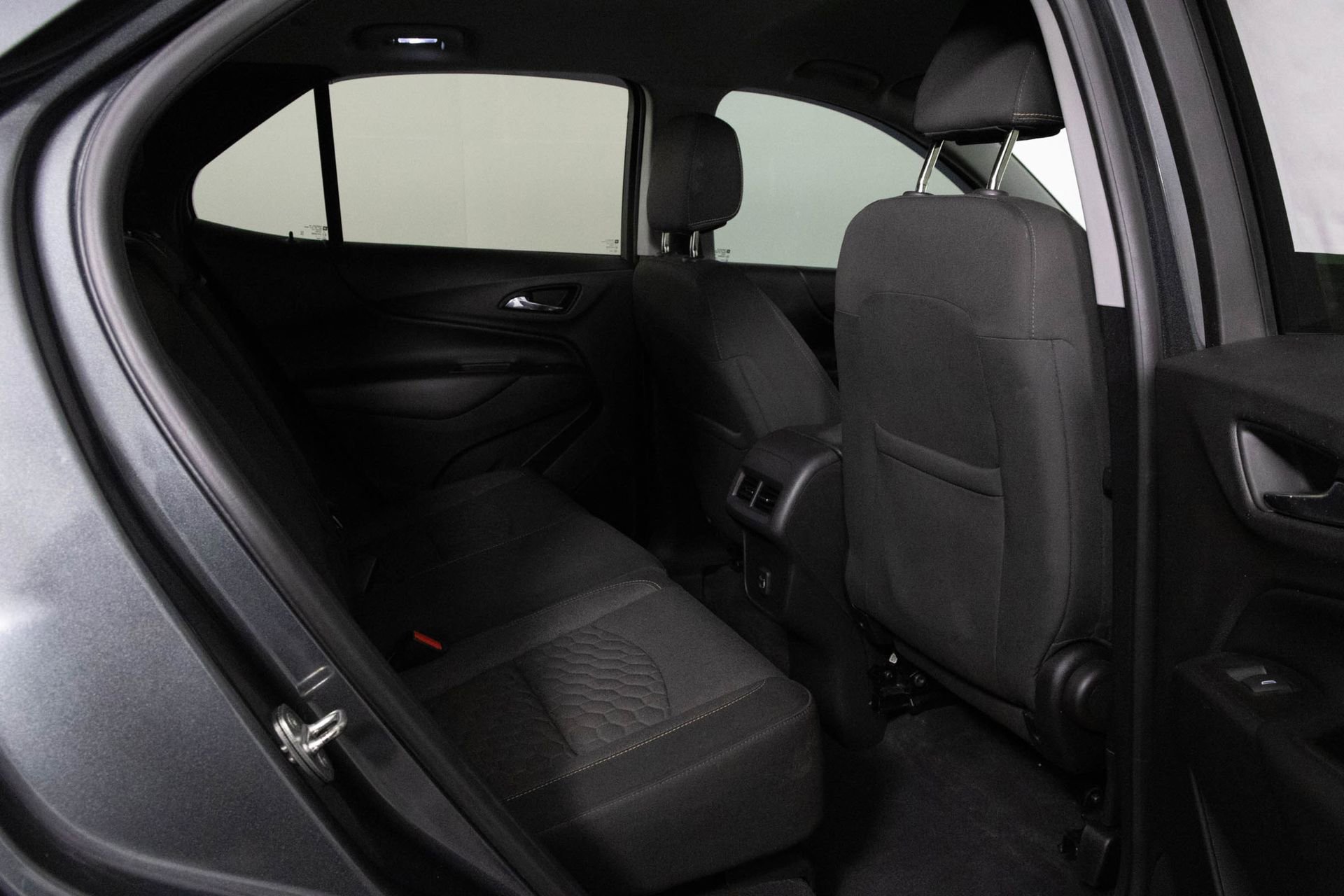 Used 2019 Chevrolet Equinox LT FWD image 37
