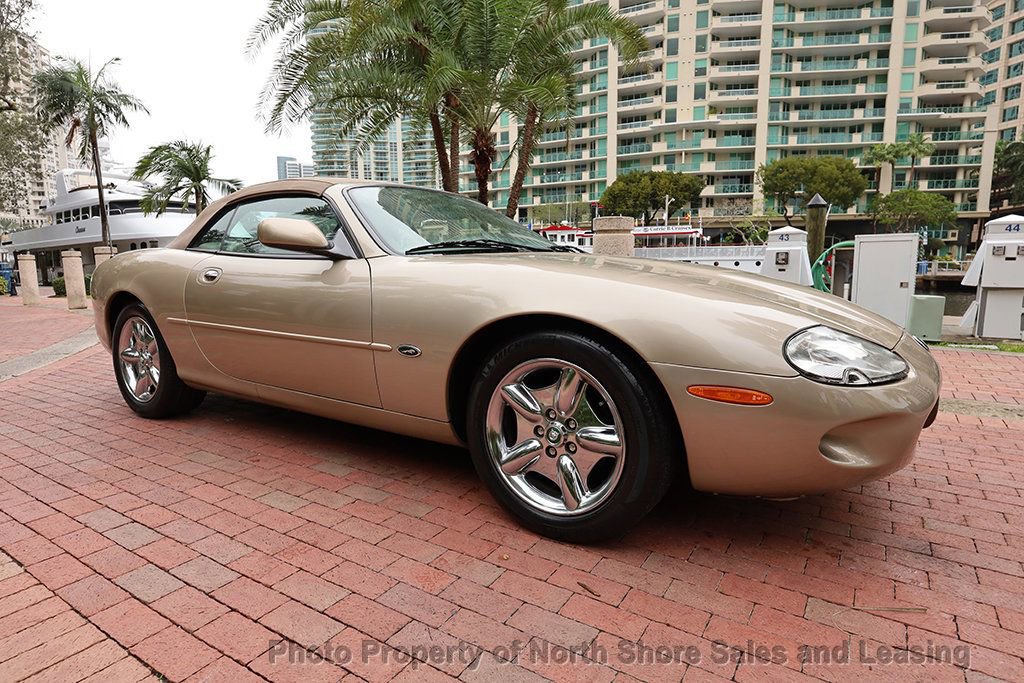Used 1998 Jaguar XK8 Convertible RWD image 15