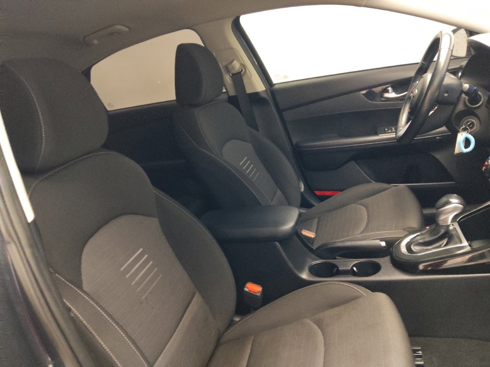 Used 2019 Kia Forte S FWD image 21