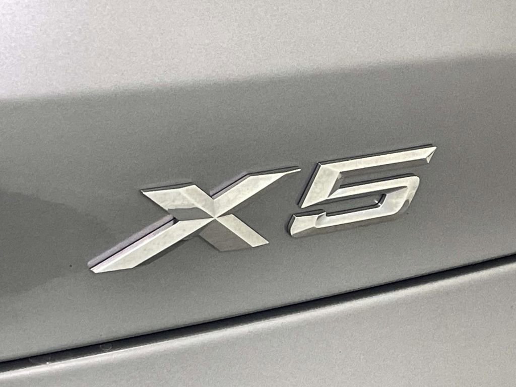 Used 2024 BMW X5 xDrive40i w/ Premium Package AWD/4WD image 10