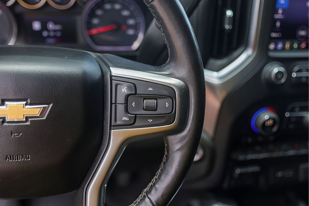 Used 2019 Chevrolet Silverado 1500 LTZ w/ LTZ Texas Edition RWD image 16
