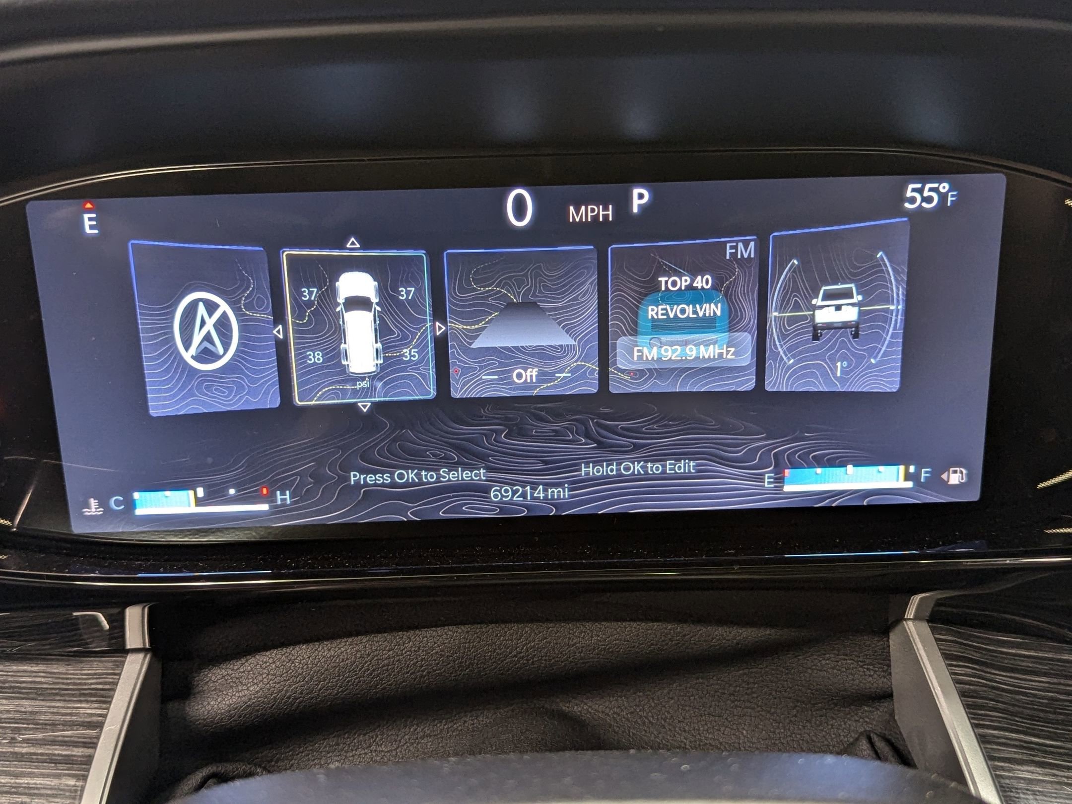 Used 2022 Jeep Wagoneer Series III w/ Premium Group I image 28