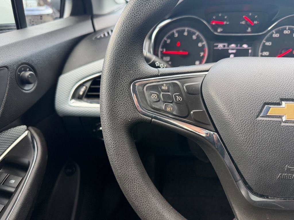 Used 2019 Chevrolet Cruze LS w/ LS Convenience Package FWD image 15