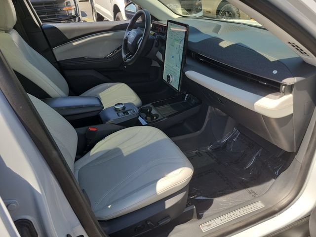 Used 2021 Ford Mustang Mach-E Premium AWD/4WD image 17