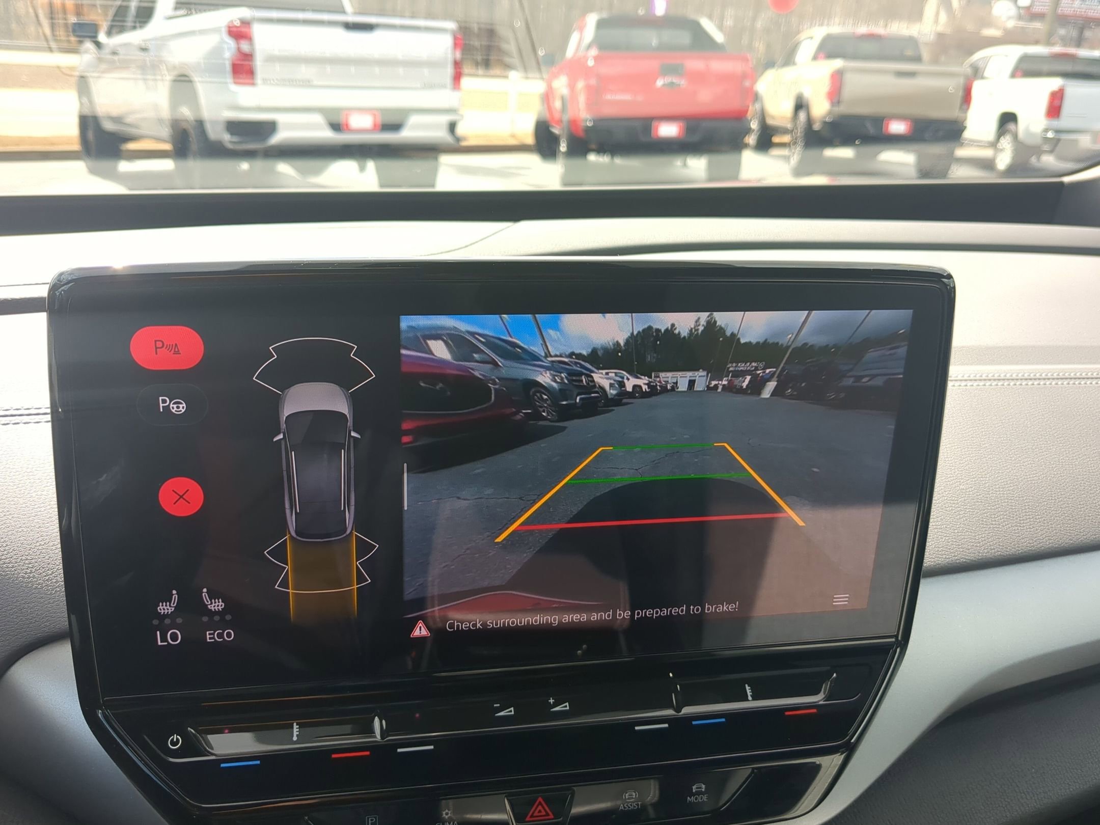 Used 2023 Volkswagen ID.4 Pro image 16