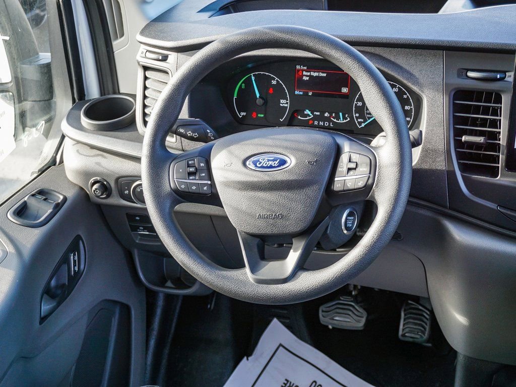 New 2024 Ford E-Transit Base image 16