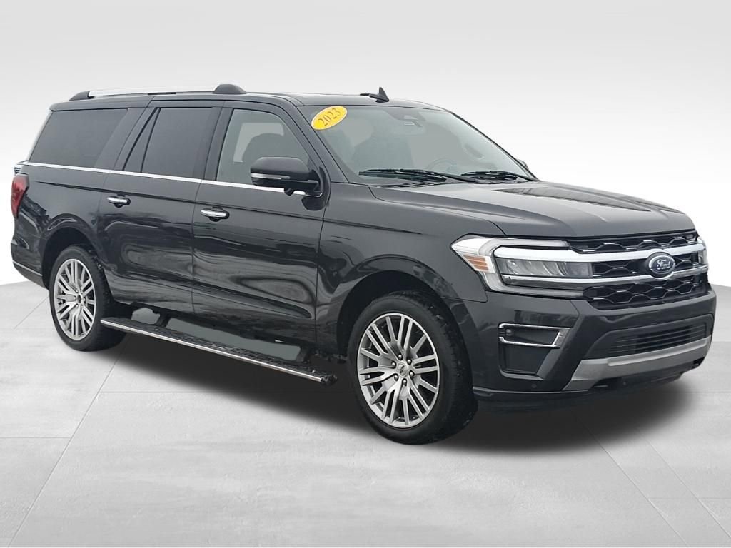 Used 2023 Ford Expedition Max Limited image 3