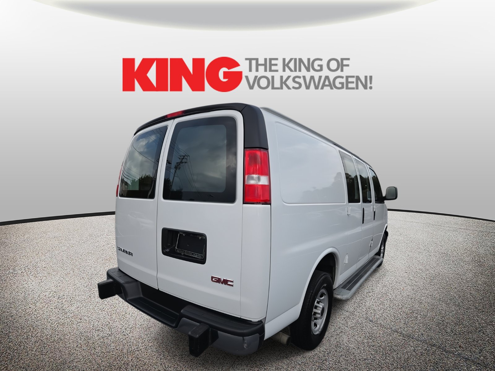 Used 2024 GMC Savana 2500 w/ Driver Convenience Package RWD image 7