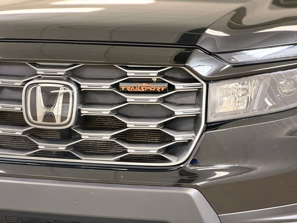 Used 2022 Honda Passport TrailSport image 4