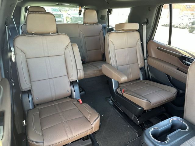 New 2026 Chevrolet Tahoe High Country w/ Sun And Tow Package image 28