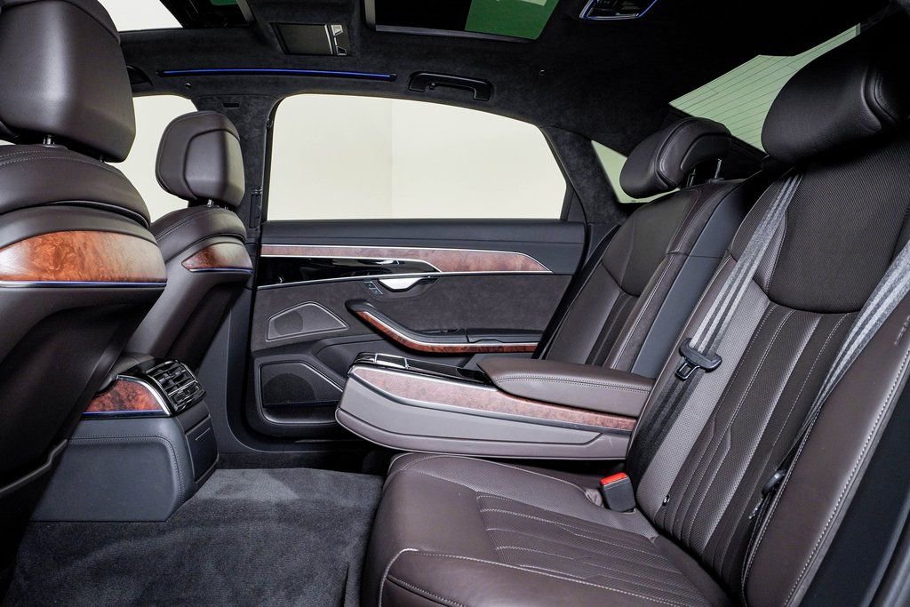 Used 2020 Audi A8 L 4.0T w/ Sport Plus Package image 19