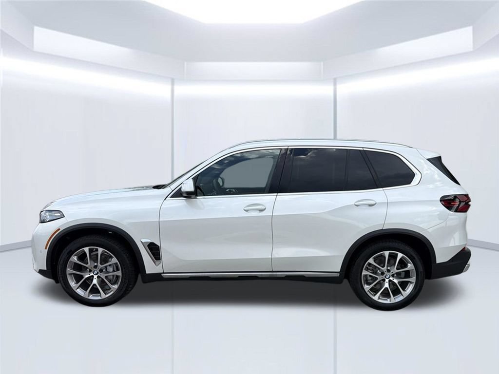 New 2026 BMW X5 sDrive40i w/ Premium Package RWD image 3