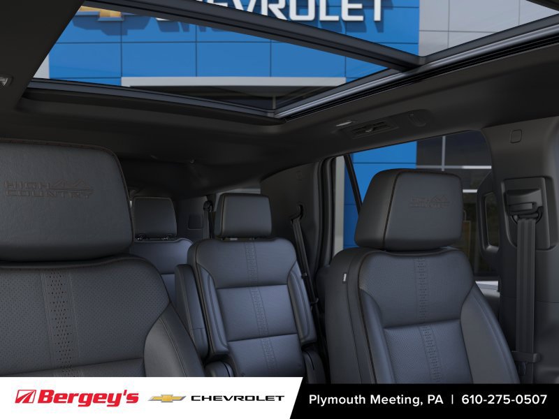 New 2026 Chevrolet Tahoe High Country w/ Sun And Tow Package AWD/4WD image 26