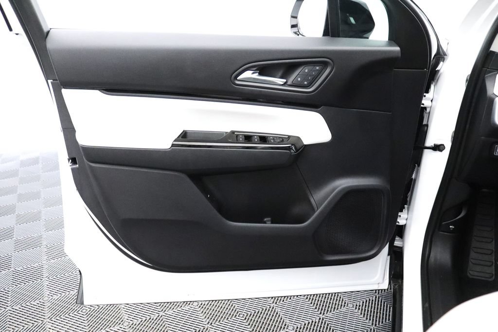 Used 2025 Honda Prologue Touring image 11