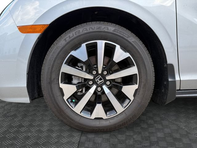 Used 2026 Honda Odyssey EX-L image 13