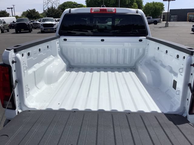 Used 2026 Chevrolet Colorado W/T w/ Advanced Trailering Package RWD image 30