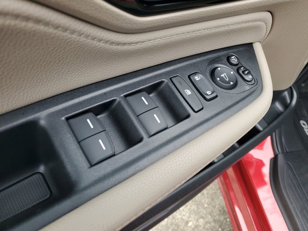 Used 2023 Honda Odyssey Elite image 9