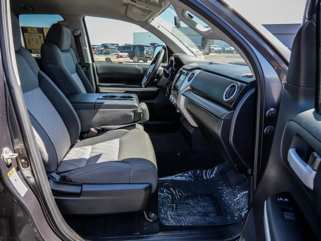 Used 2017 Toyota Tundra SR5 image 13
