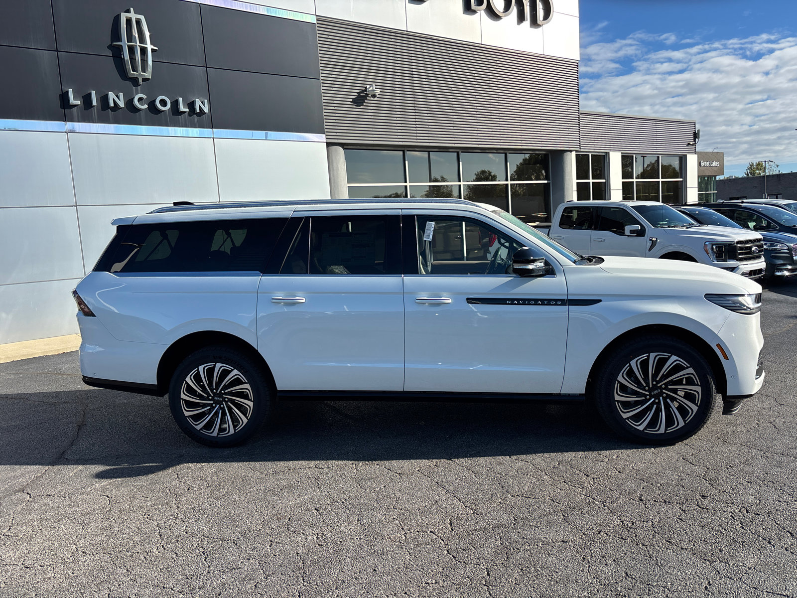 New 2025 Lincoln Navigator L Black Label image 8