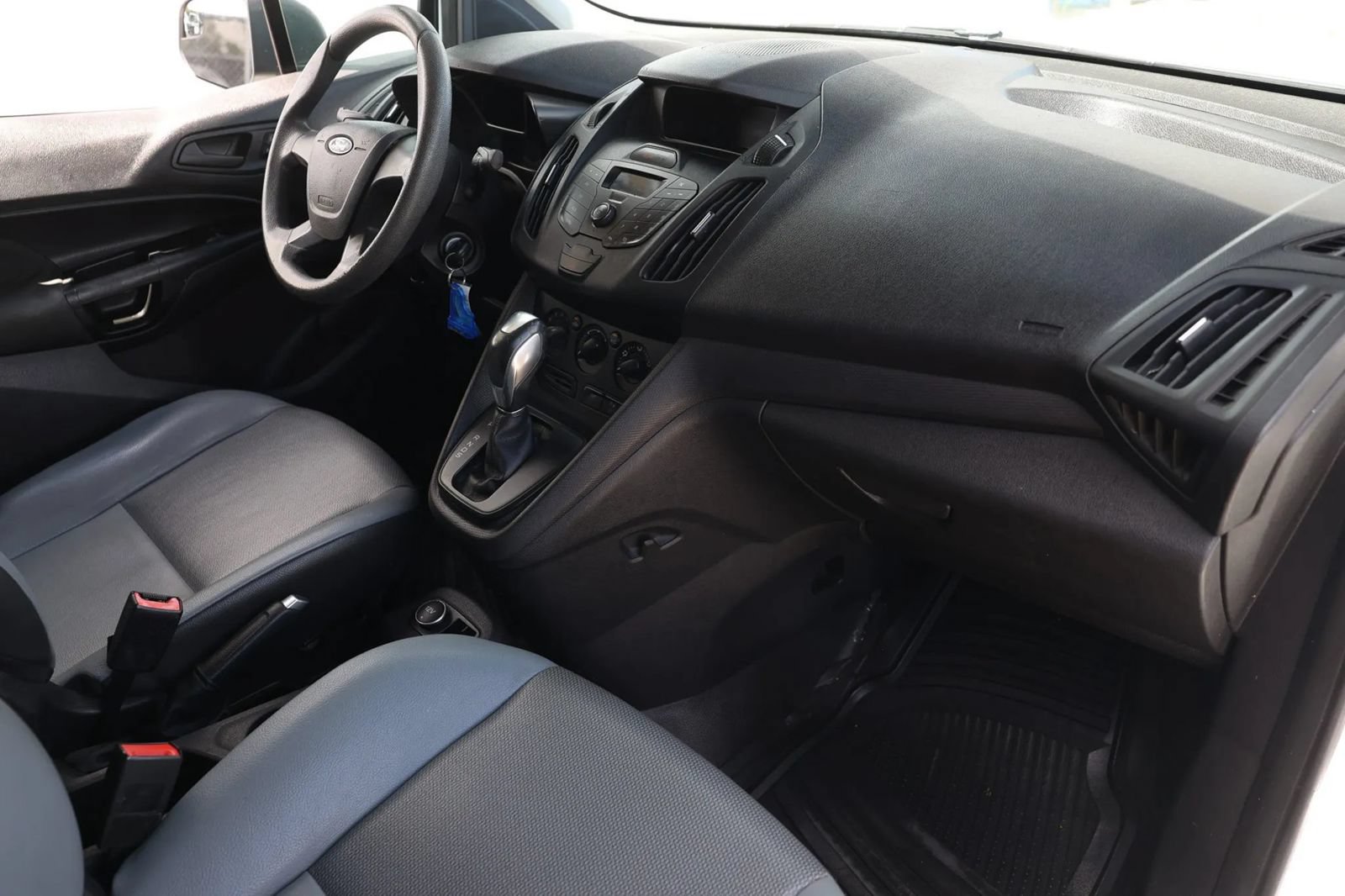 Used 2018 Ford Transit Connect XL FWD image 20