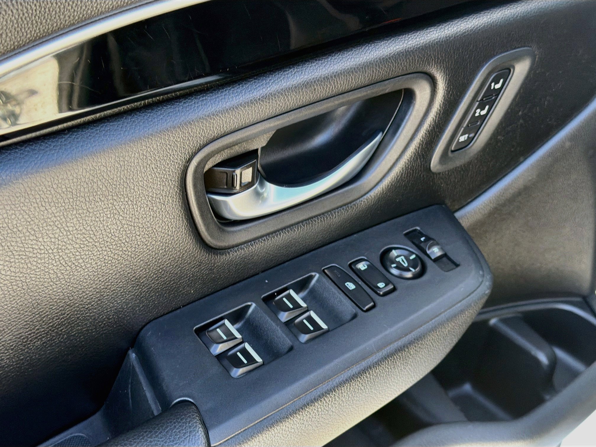 Used 2024 Honda Pilot EX-L image 16