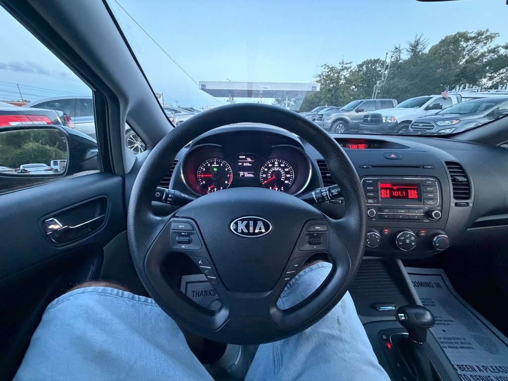 Used 2014 Kia Forte LX FWD image 12