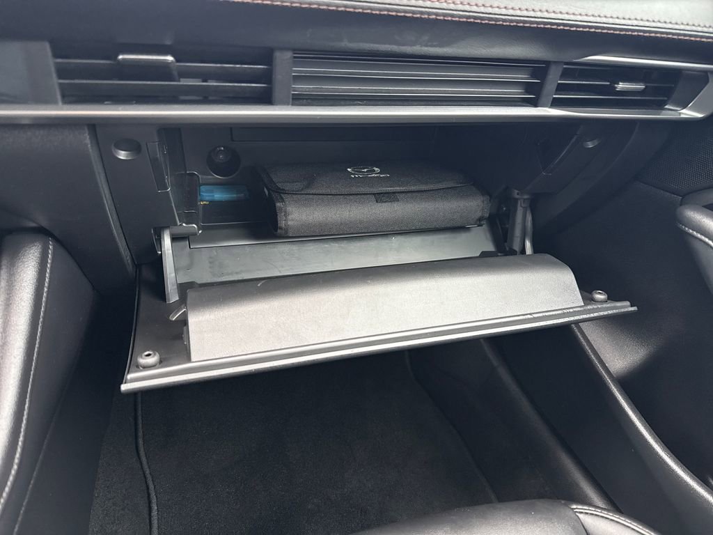 Used 2024 MAZDA MAZDA3 s image 31