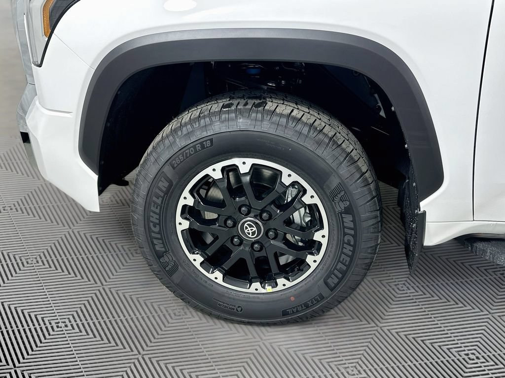 New 2026 Toyota Tundra SR5 w/ TRD Off-Road Package AWD/4WD image 15