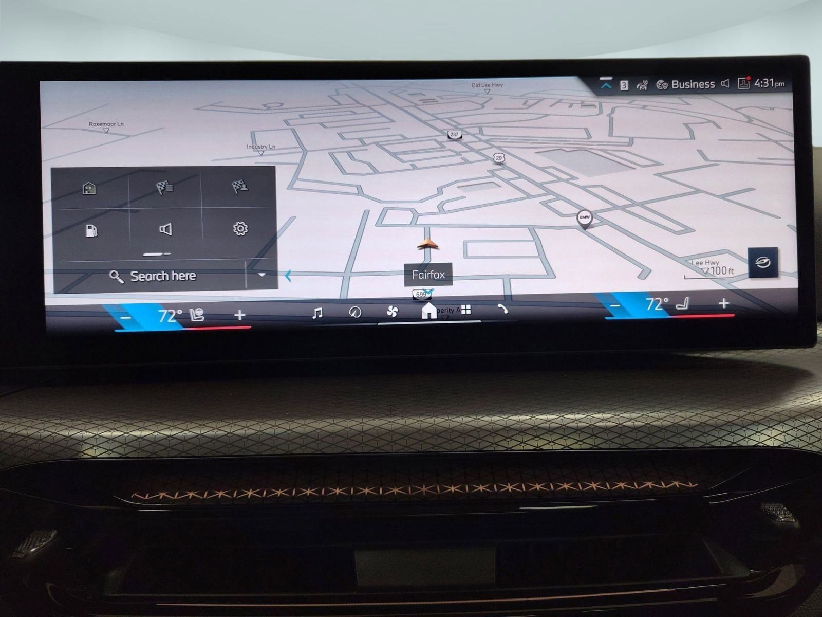 Used 2025 BMW 330i xDrive Sedan w/ M Sport Package image 21