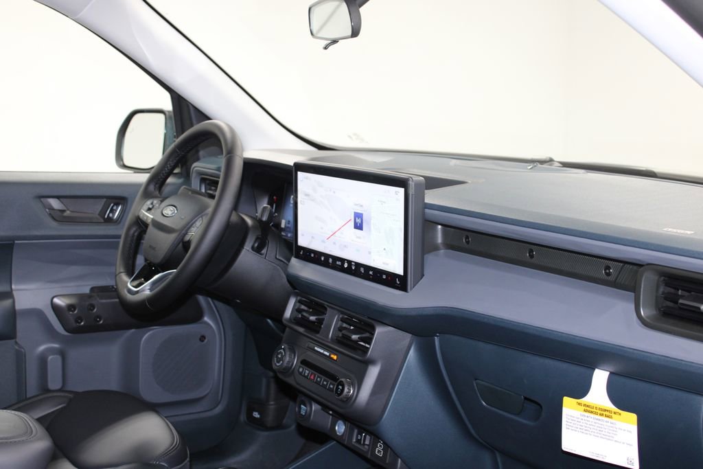 New 2025 Ford Maverick Lariat w/ Black Appearance Package image 27