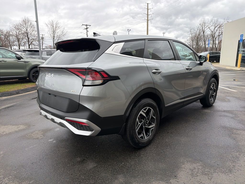 Certified 2023 Kia Sportage LX image 6