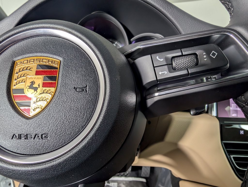 New 2026 Porsche Macan AWD/4WD image 38