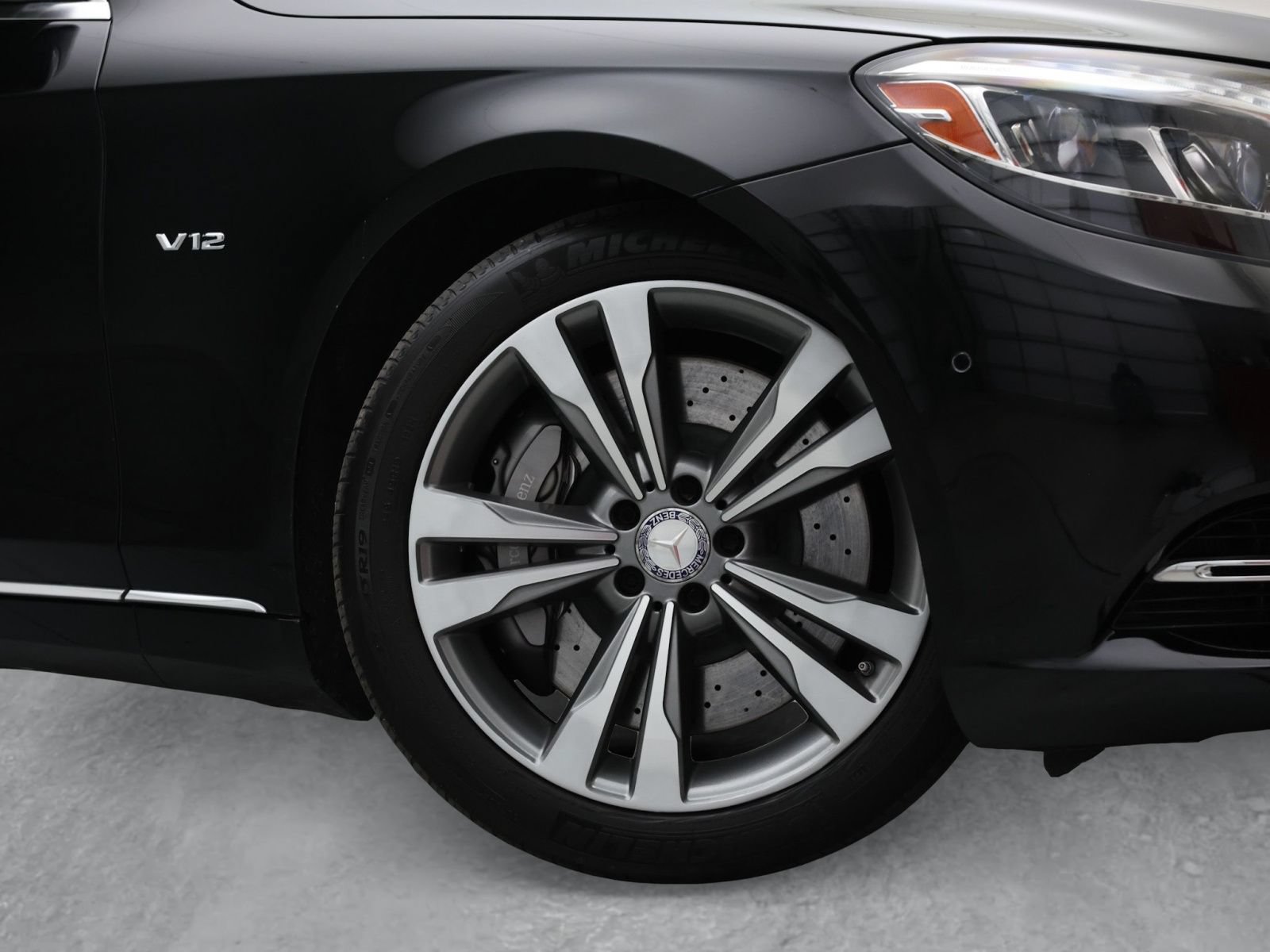 Used 2017 Mercedes-Benz Maybach S 600 image 7