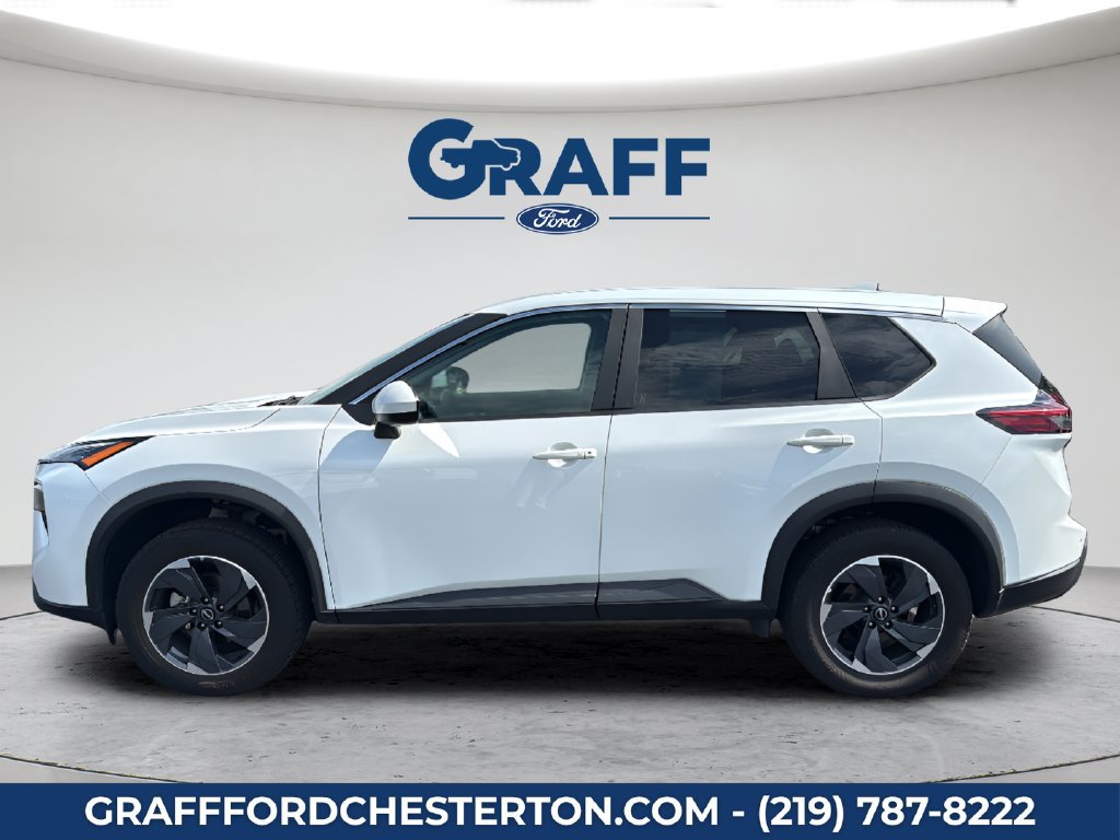 Used 2024 Nissan Rogue SV FWD image 3
