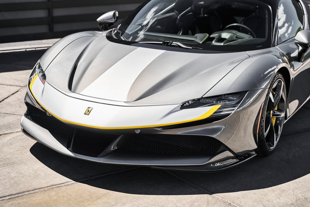 Used 2021 Ferrari SF90 Stradale AWD/4WD image 6
