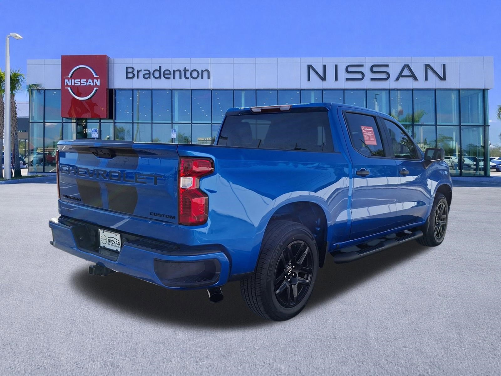 Used 2022 Chevrolet Silverado 1500 Custom w/ Rally Edition image 5